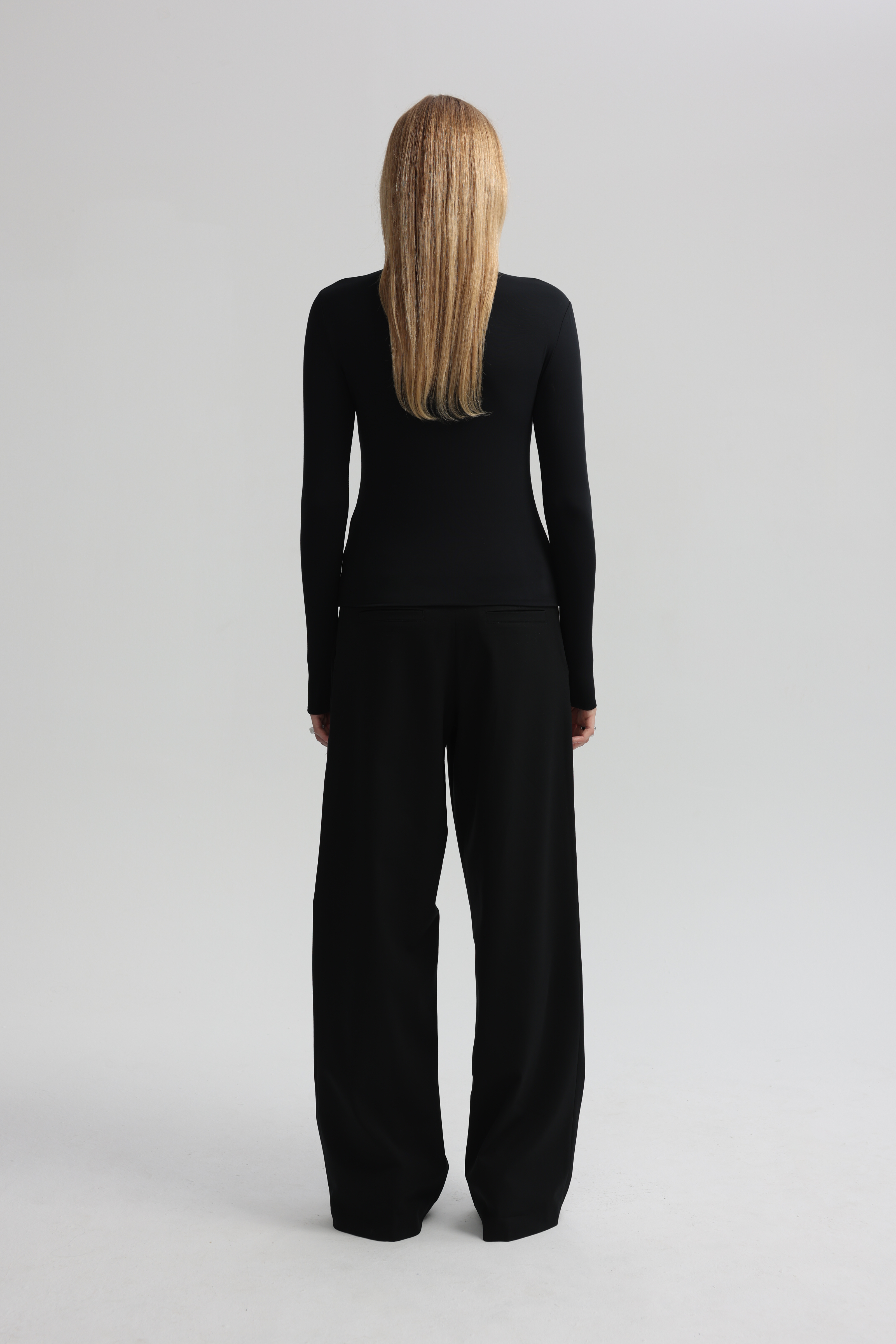Longsleeve in Black 2.0