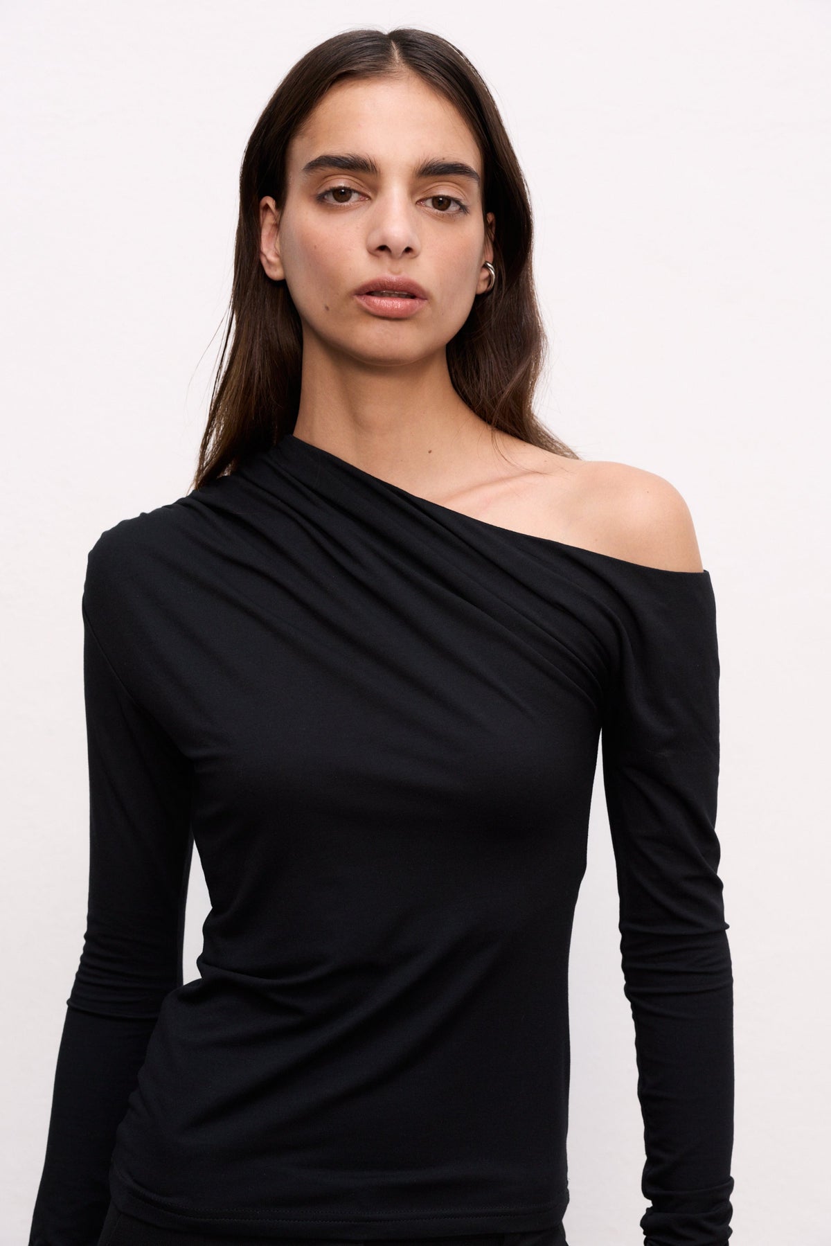 Asymmetric Longsleeve