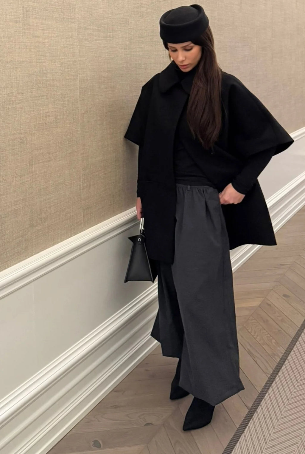 Short MOK Coat - Black