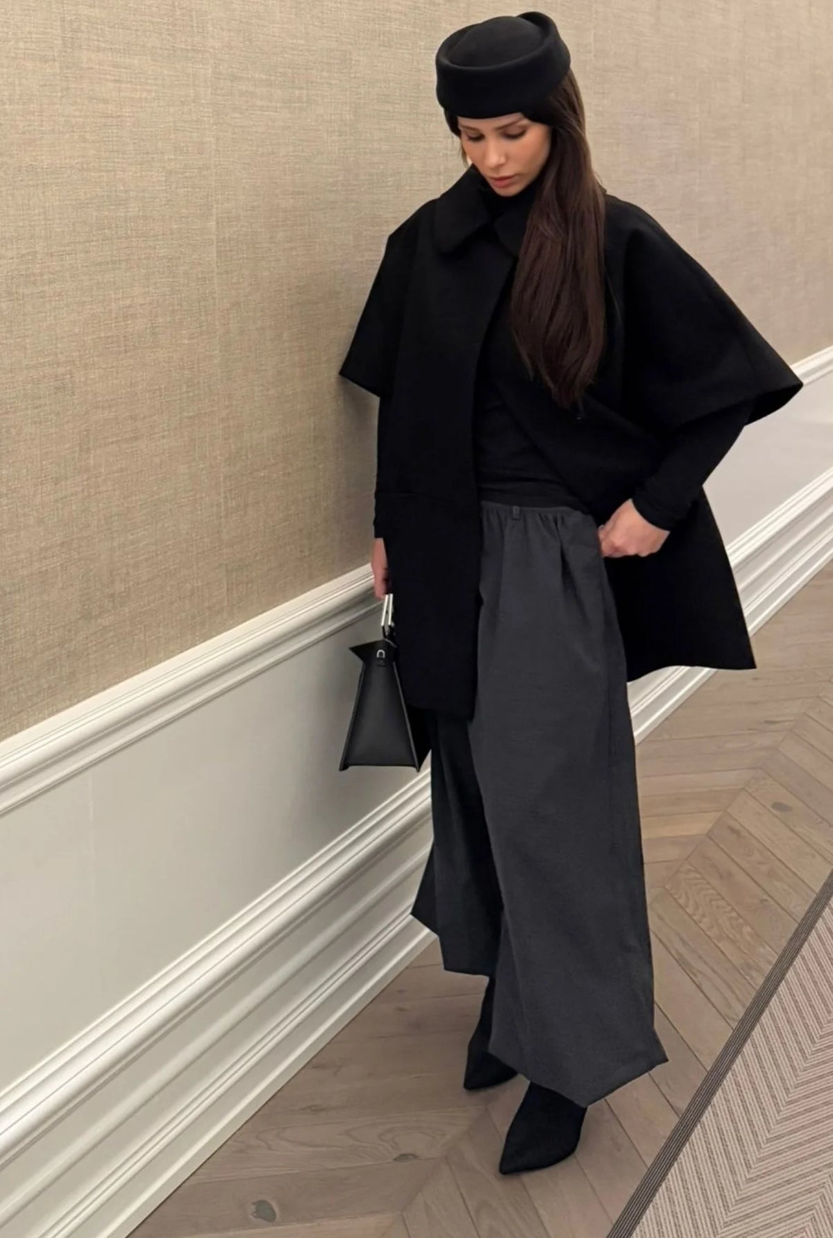 Short MOK Wool Coat - Black