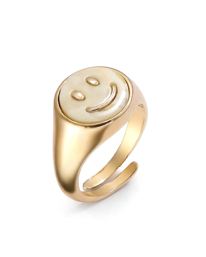 The Smiley Ring GP
