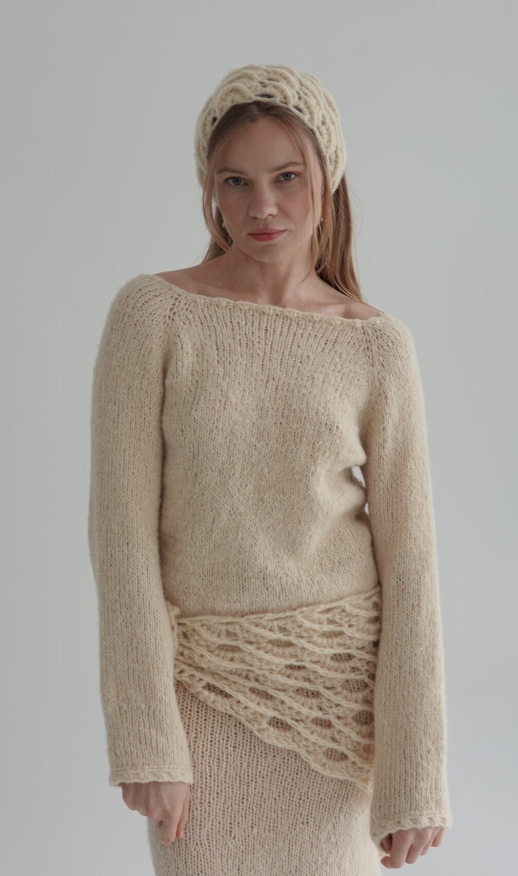 Cara hand-knitted sweater