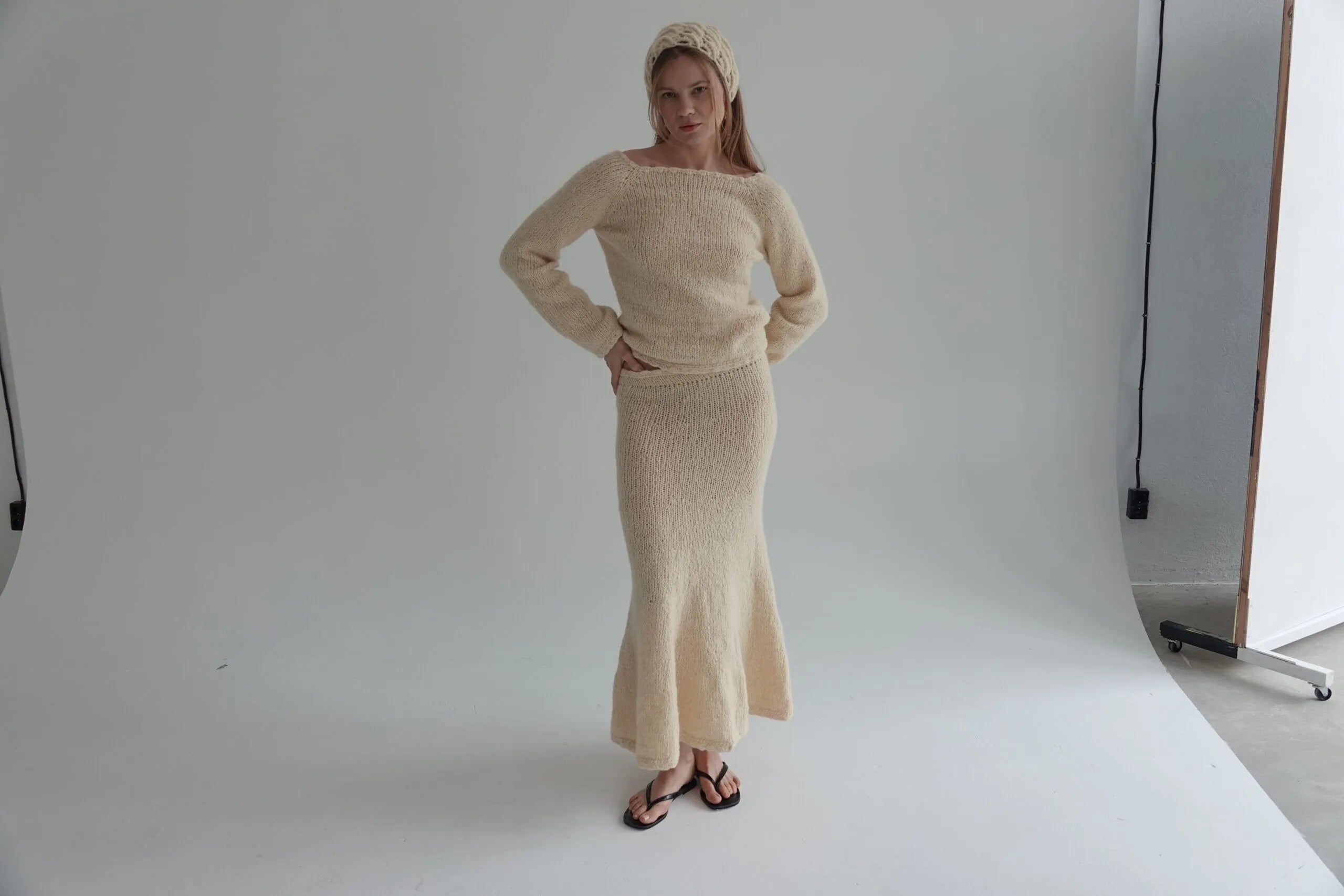 Cara hand-knitted skirt