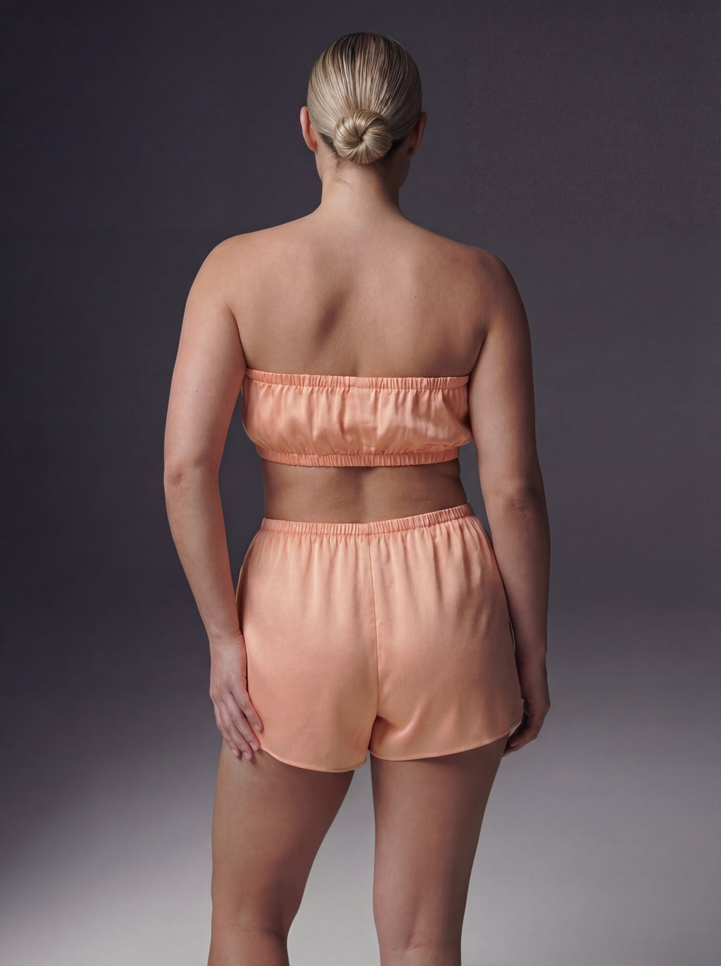 Satin Rosebud Set
