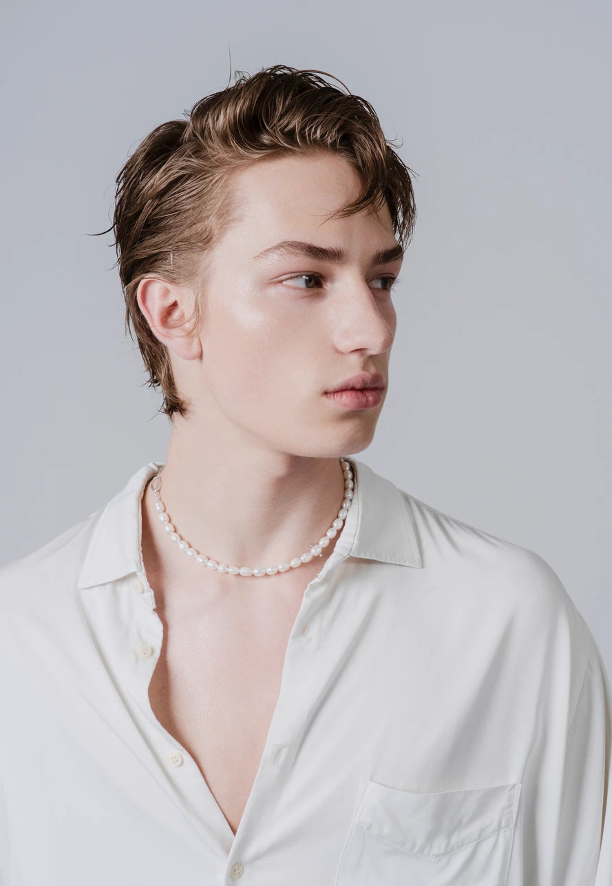 Sting Collier
